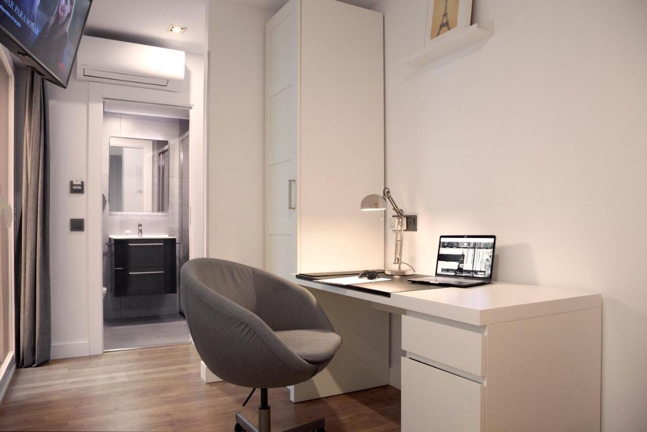 Woohoo Rooms Hortaleza Madrid Exterior foto