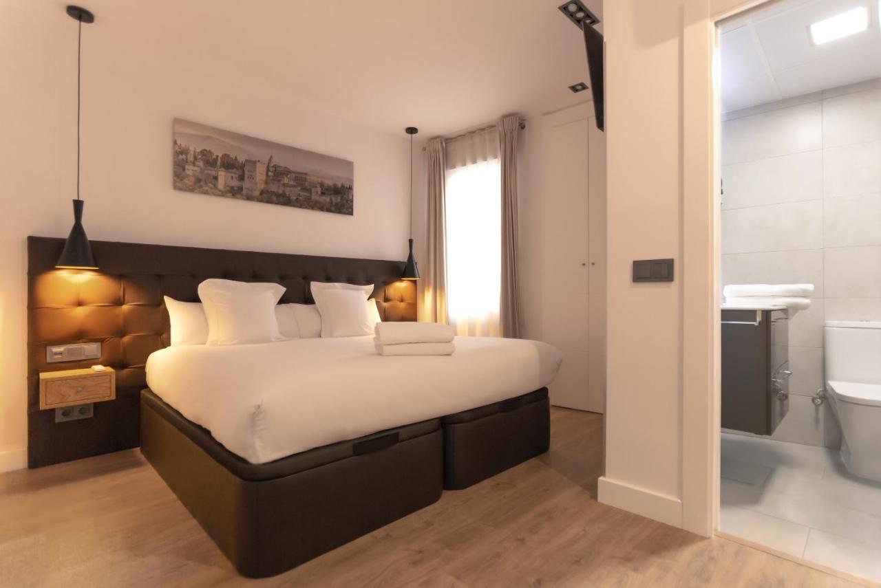 Woohoo Rooms Hortaleza Madrid Exterior foto