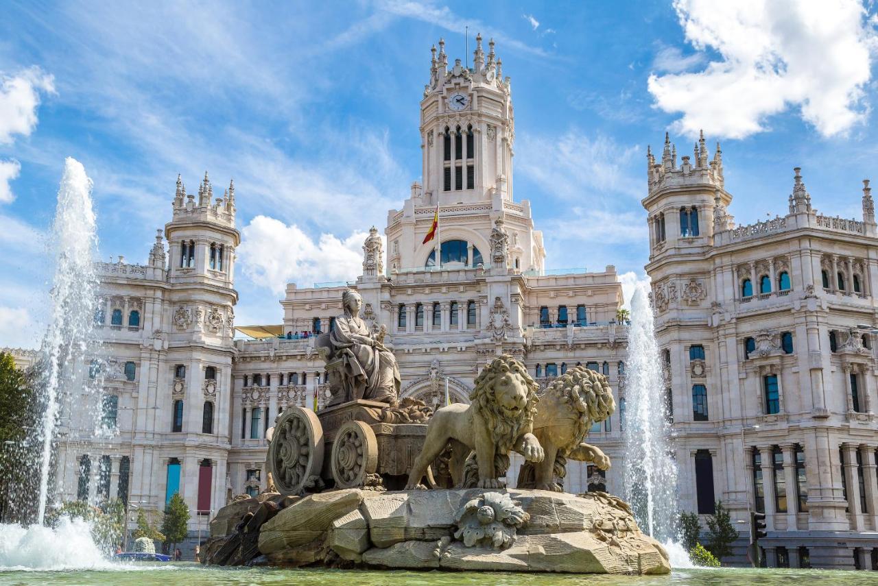 Woohoo Rooms Hortaleza Madrid Exterior foto