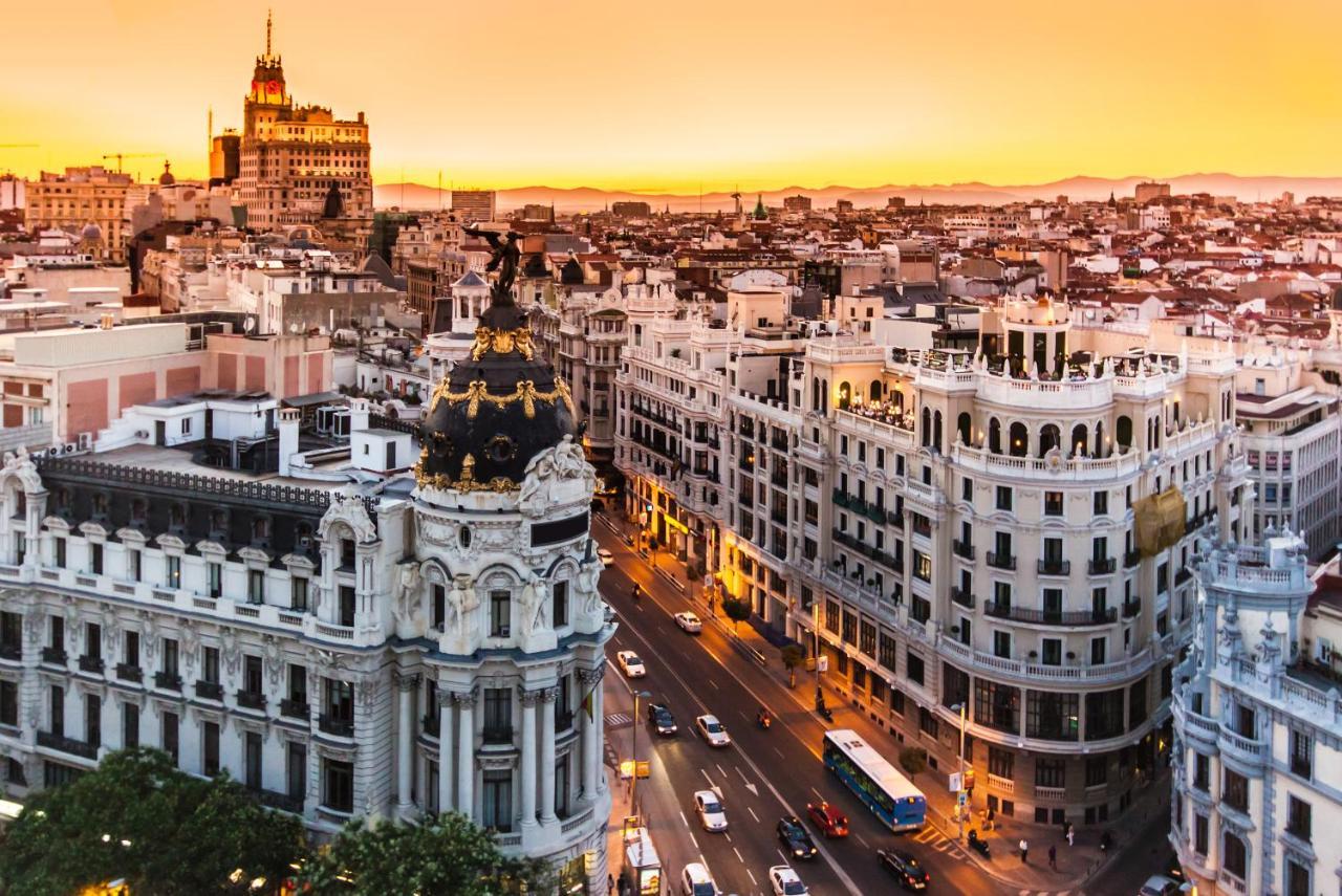 Woohoo Rooms Hortaleza Madrid Exterior foto